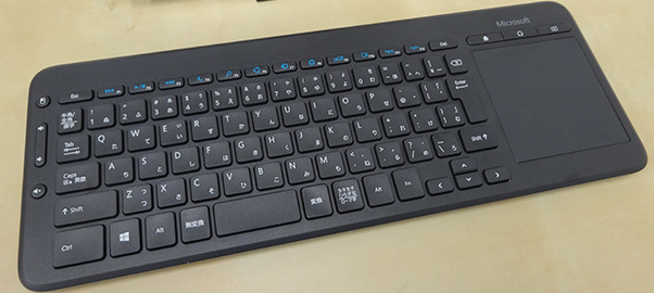 windowタグレット用にキーボード N9Z-00023 を購入しました。